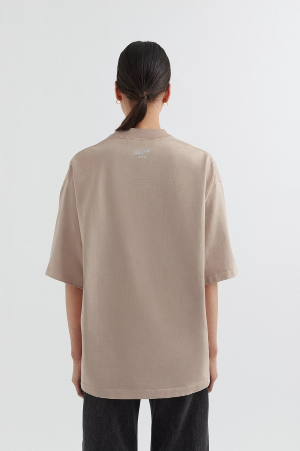 Formula Oversized T-shirt Light Taupe Axel Arigato