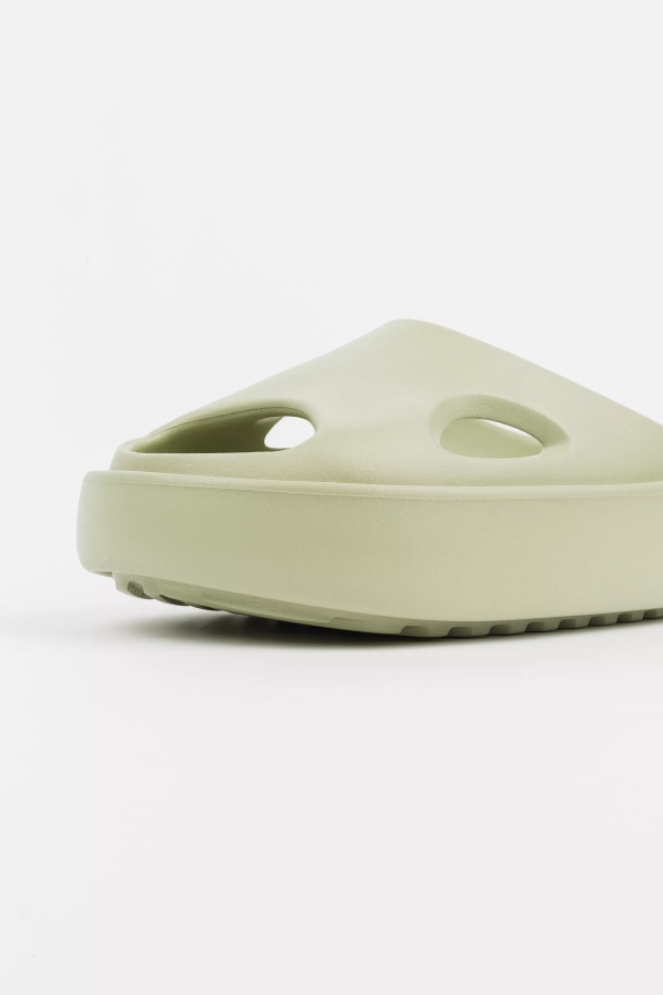 Magma Sandal Axel Arigato Green