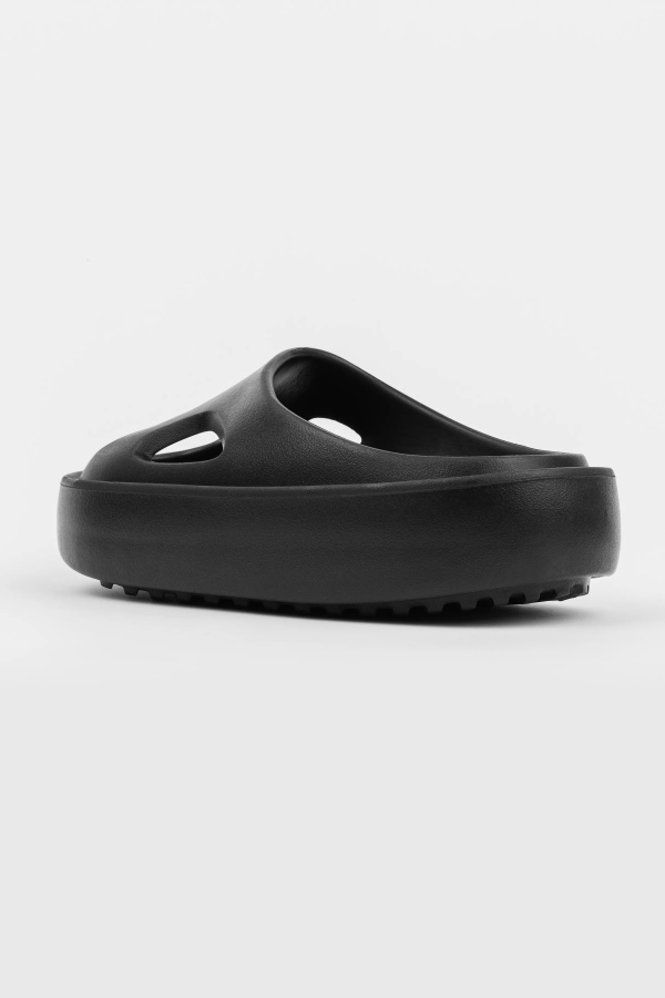 Magma Sandal Axel Arigato Black