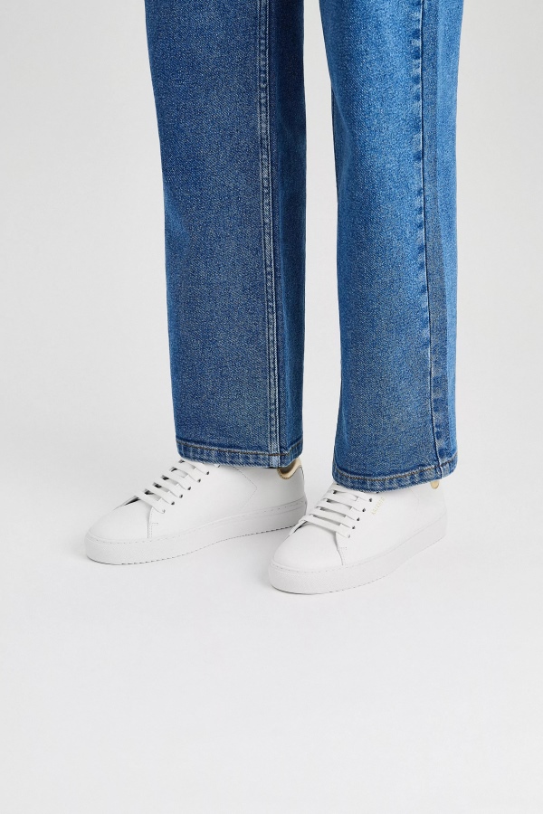 Clean 90 Contrast Axel Arigato White