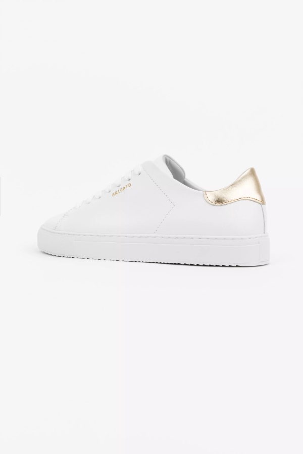 Clean 90 Contrast Axel Arigato White