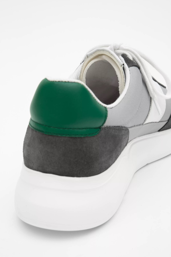 Genesis Vintage Runner Axel Arigato Light Grey Dark Grey