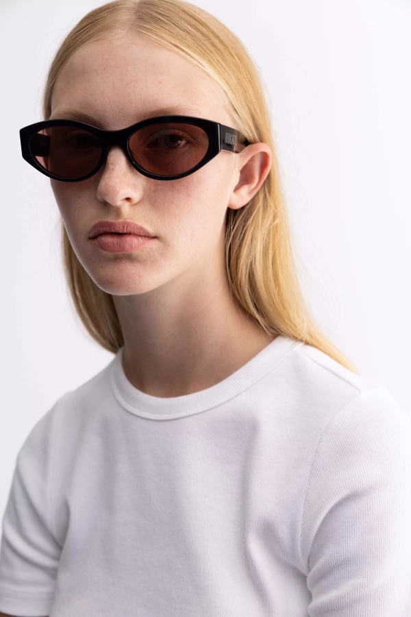 Axel Arigato Tonia Cat-Eye Sunglasses Black Dark Blush