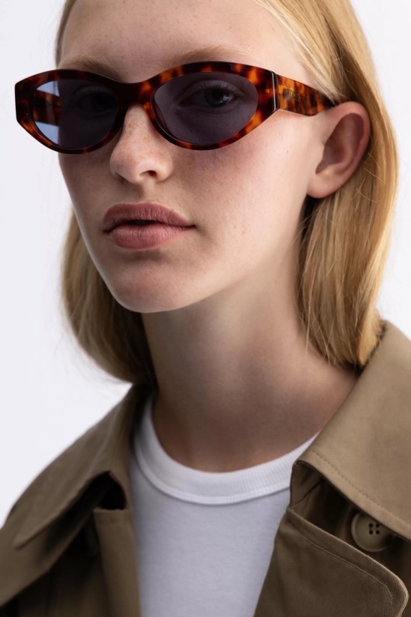 Axel Arigato Tortoise Light Blue Tonia Cat-Eye Sunglasses