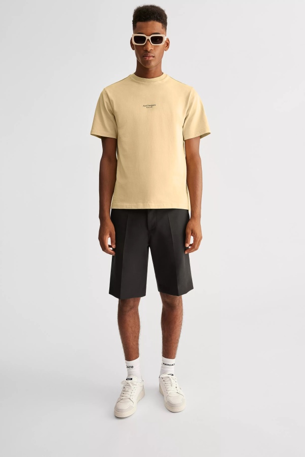 Focus Logo T-Shirt Natural Yellow Axel Arigato