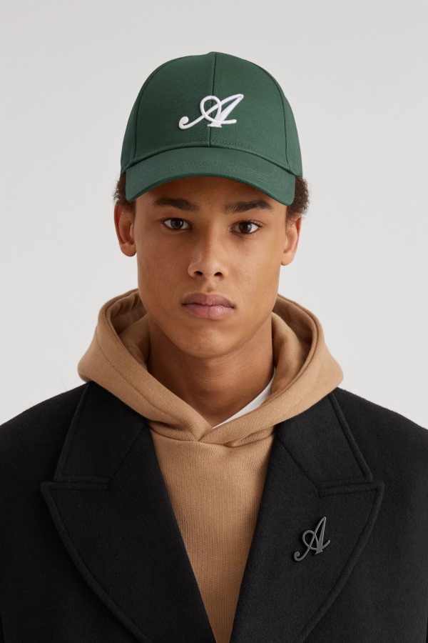 Signature Cap Axel Arigato College Green