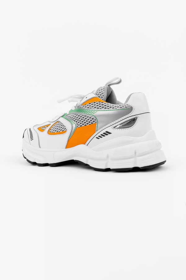 Marathon Runner Axel Arigato White