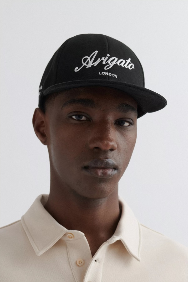 London Cap Axel Arigato Black