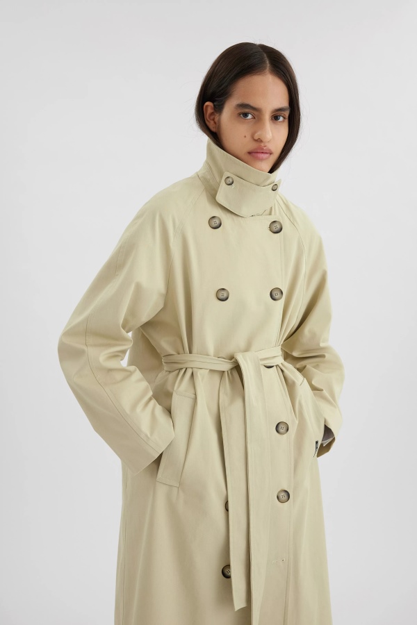 Globe Trench Coat Natural Yellow Axel Arigato
